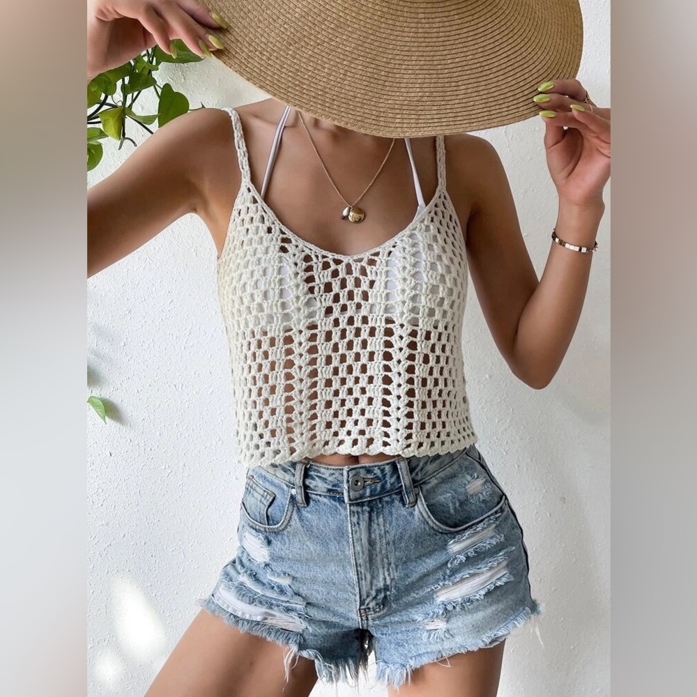 NEW Shein Knit/crochet Hollow Cut Out Cover Up Top White Medium